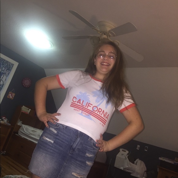 Meet your Posher, Elizabeth - Picture 1 of 1